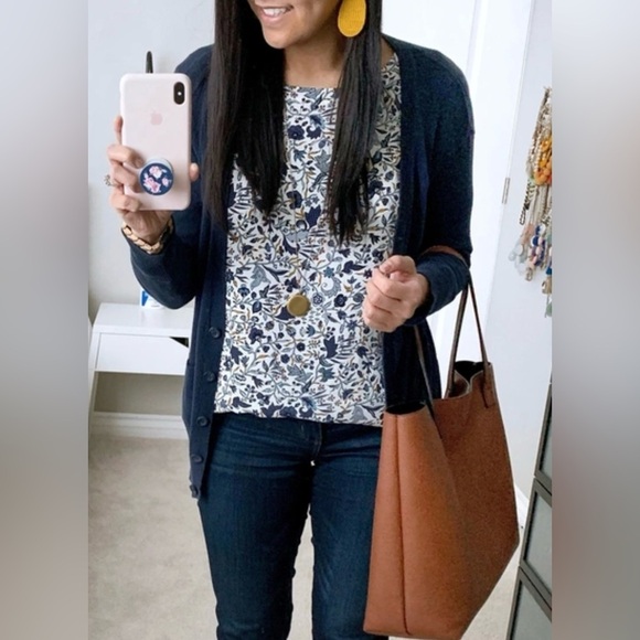 Loft Floral Vine Shirttail Blouse, Blue & Yellow floral top, size L - Picture 4 of 13